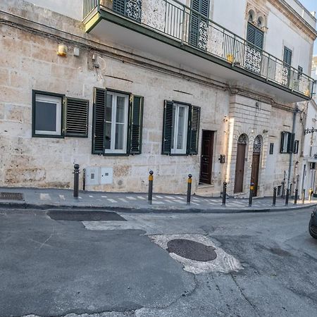 Chic B&B Piazza della Libertà Ostuni Extérieur photo